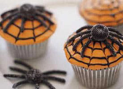 Scary Spiderweb Cupcakes
