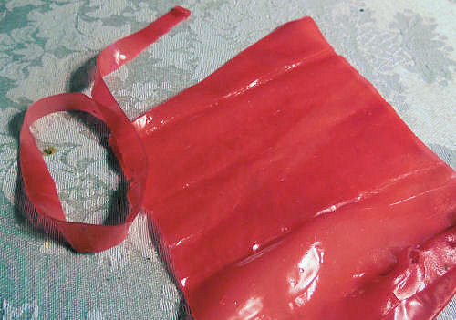 Fruit roll up makes the scarf