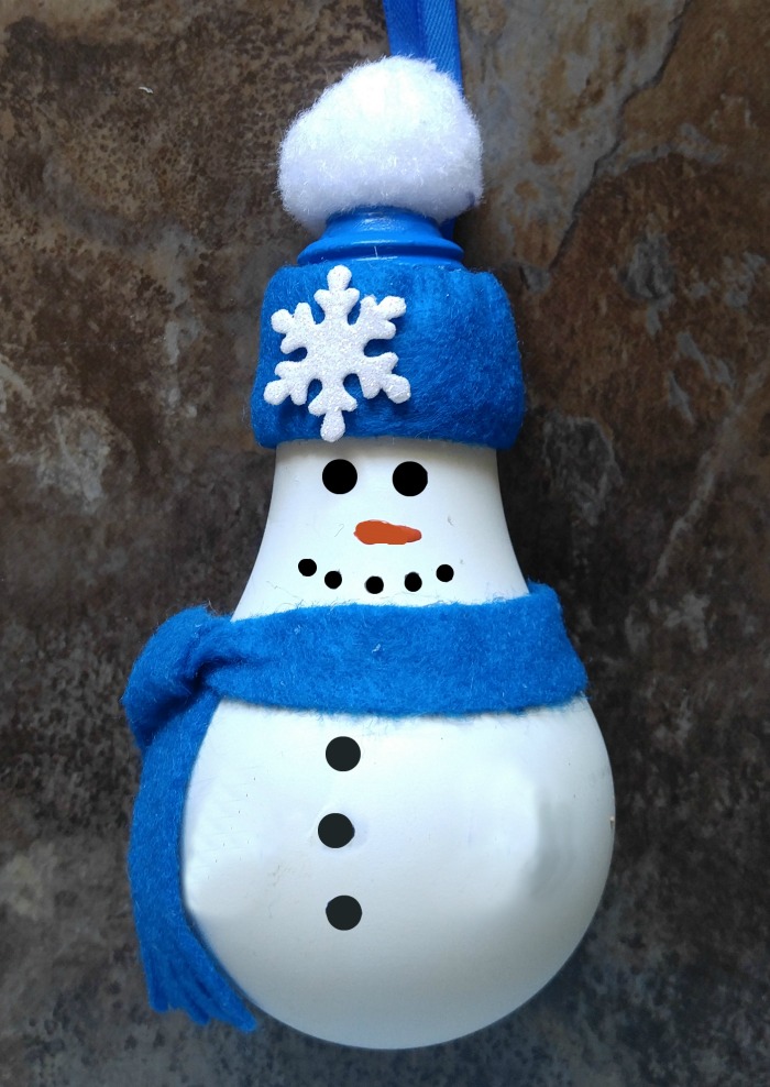 The snowman is ready for his mittens!