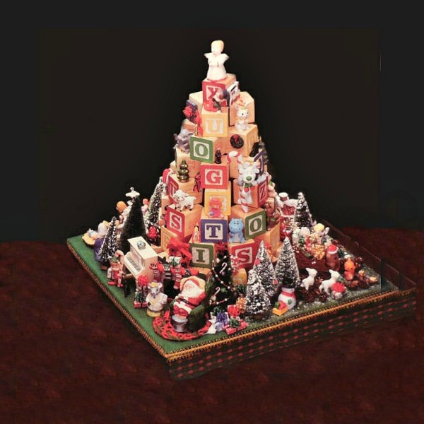 DIY alphabet block Christmas tree