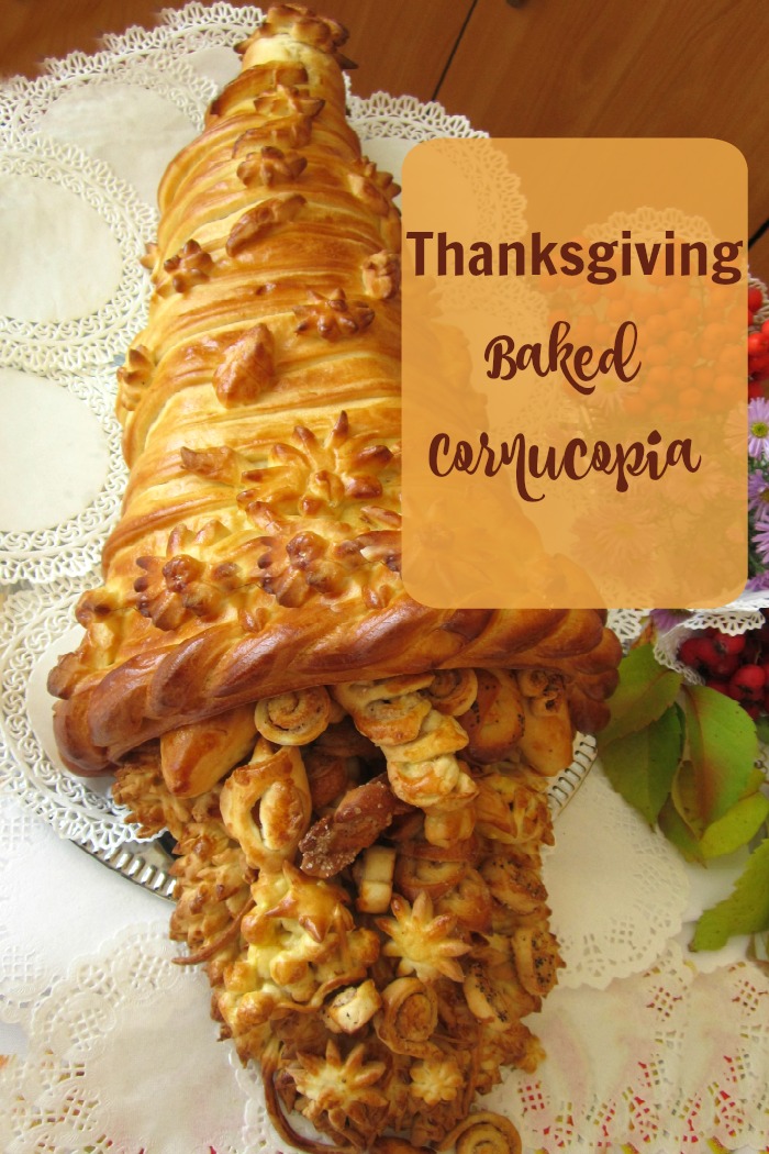 Bakes edible cornucopia.