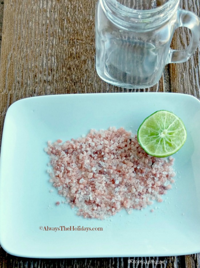 Add lime to the edge of a glass