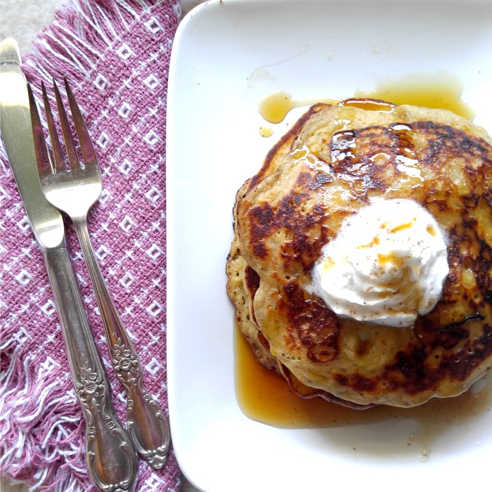 These banana pumpkin pancakes will welcome in fall in a very tasty way. Great to serve for Thanksgiving breakfast!