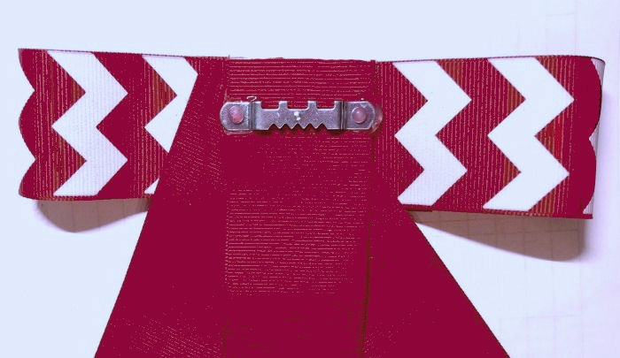 Attach hanger to the bow