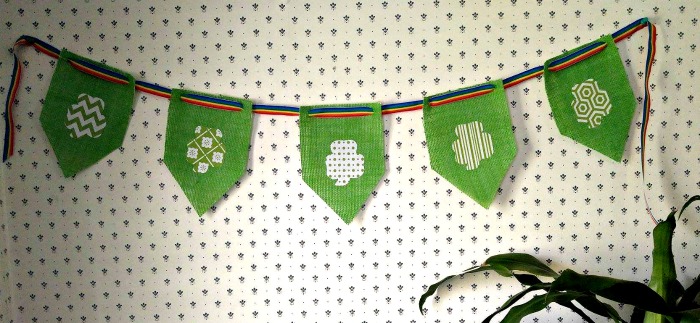 Hand the St. Patrick's Day Banner
