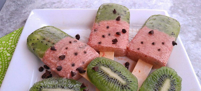 watermelon kiwi pops Watermelon kiwi pops with chocolate chips