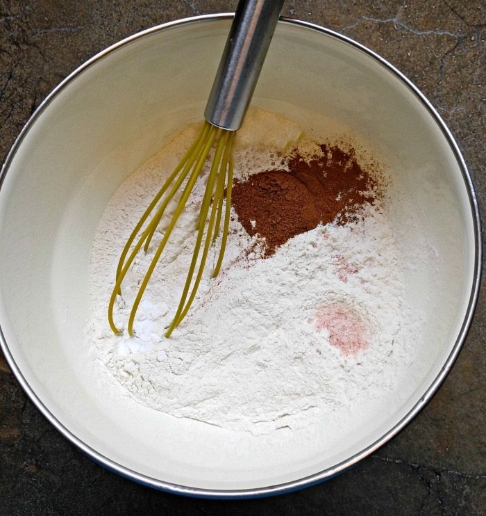 dry ingredients and whisk. dry ingredients for muffins