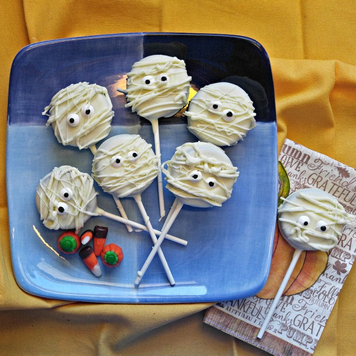 Oreo mummy pops