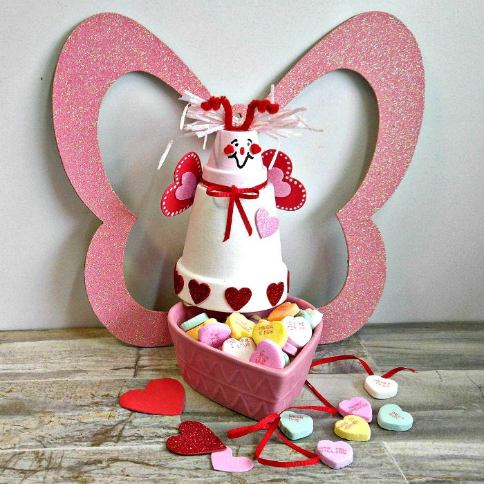 Clay pot love bug candy Dish
