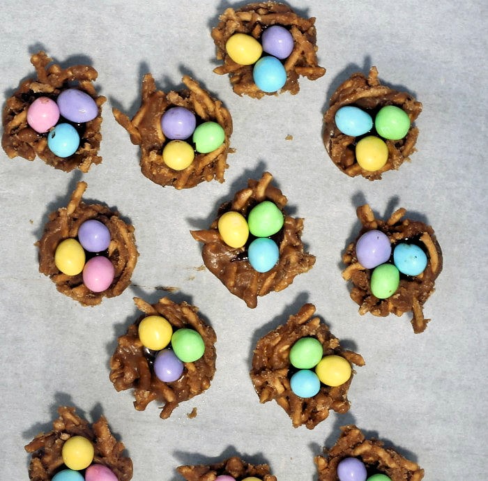 bird's nest cookies on parchment paper Birds's nest cookies on parchment paper