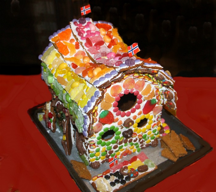 Gingerbread "stone" cottage