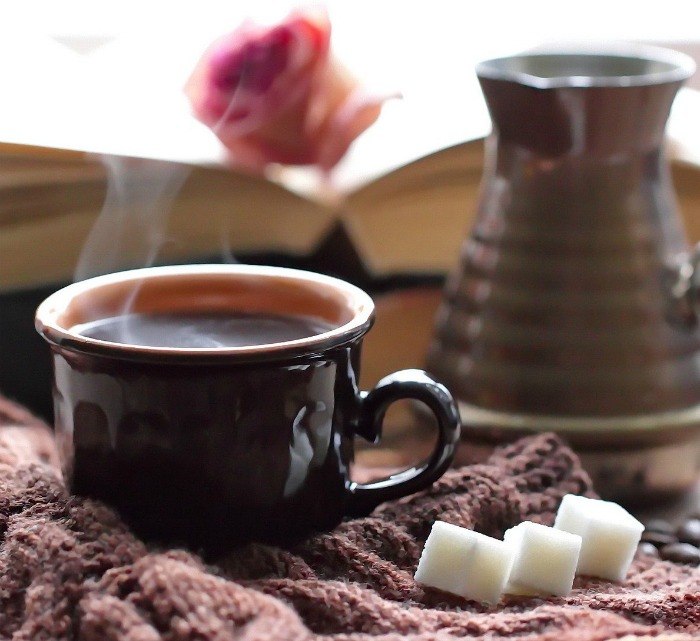 mug of cocoa and coffee
