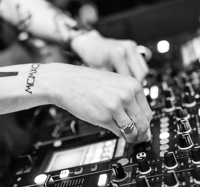 Fun facts about being a disc jockey