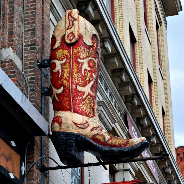 Cowboy boot sign