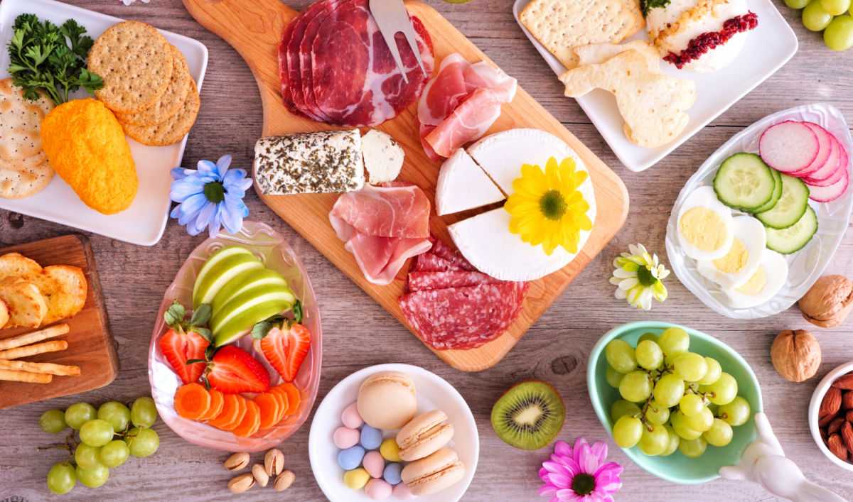 Table of party food.