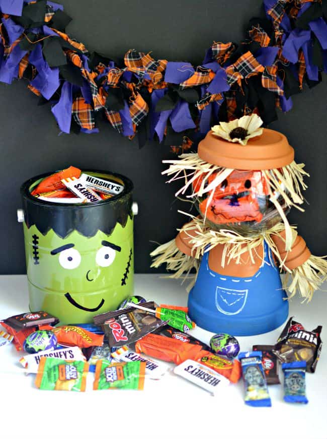 Halloween tableware Frankenstein and scarecrow